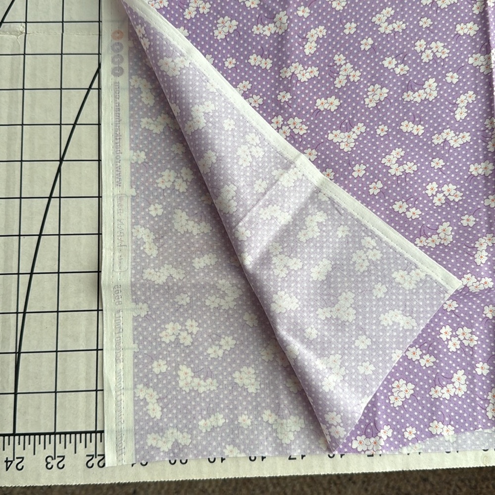 Lavender Vintage Fabric & Textile Bundle – Floral Calico, Antique Skirt Remnant, - Picture 5 of 16
